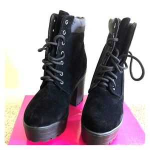Black chunky heel boots